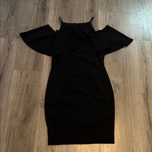 Badgley Mischka- Black Off-Shoulder Ruffle Bodycon Dress